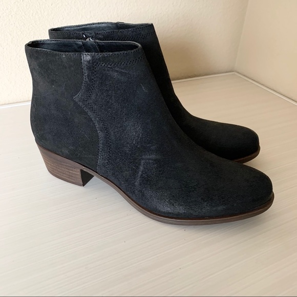 Lucky Brand Balexa Leather Suede Ankle Zip Booties in Black NEW - Picture 2 of 7